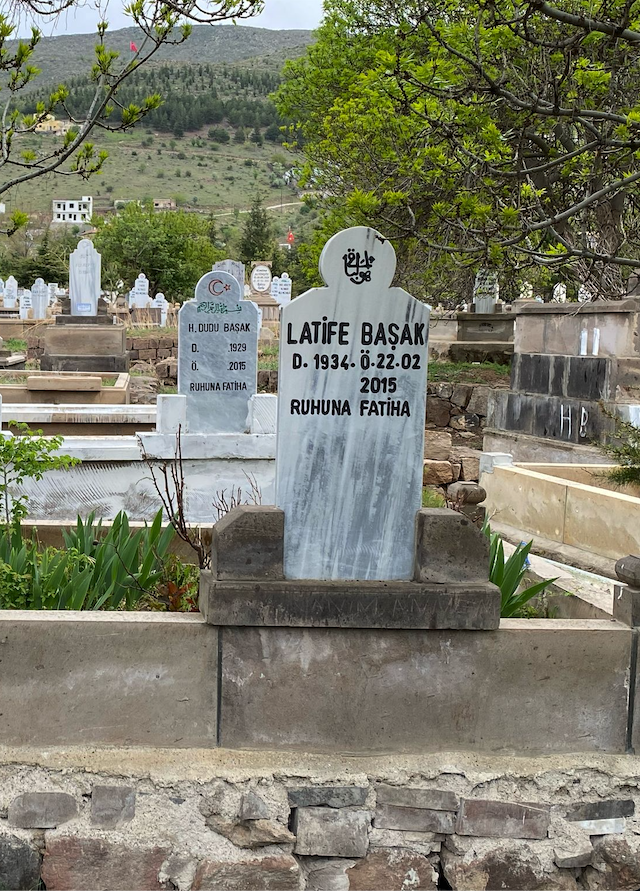 Mezar Taşı Fotoğrafı