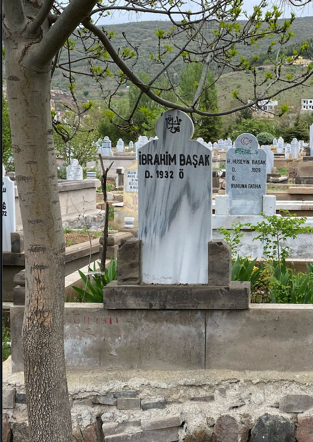 Mezar Taşı Fotoğrafı